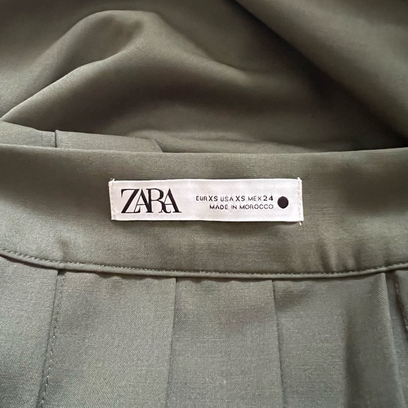 Zara Trousers with Layered Pleated Skirt Set - 3 Pieces - Picture 9 of 15